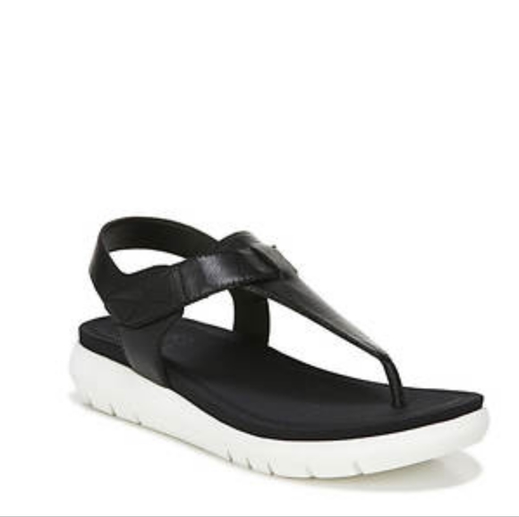 NWOT Naturalizer Lincoln Sandals - Picture 1 of 11